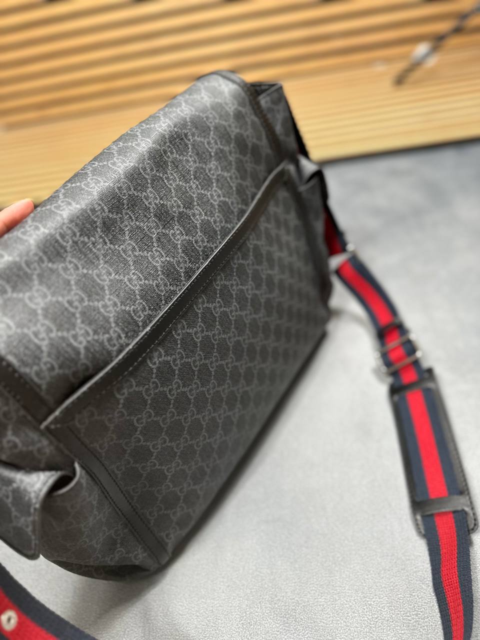 Super Clo Monogram Large Canvas am1707