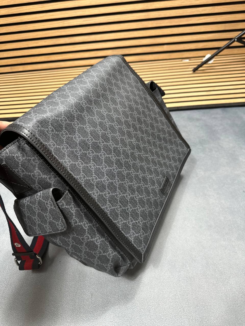 Super Clo Monogram Large Canvas am1707