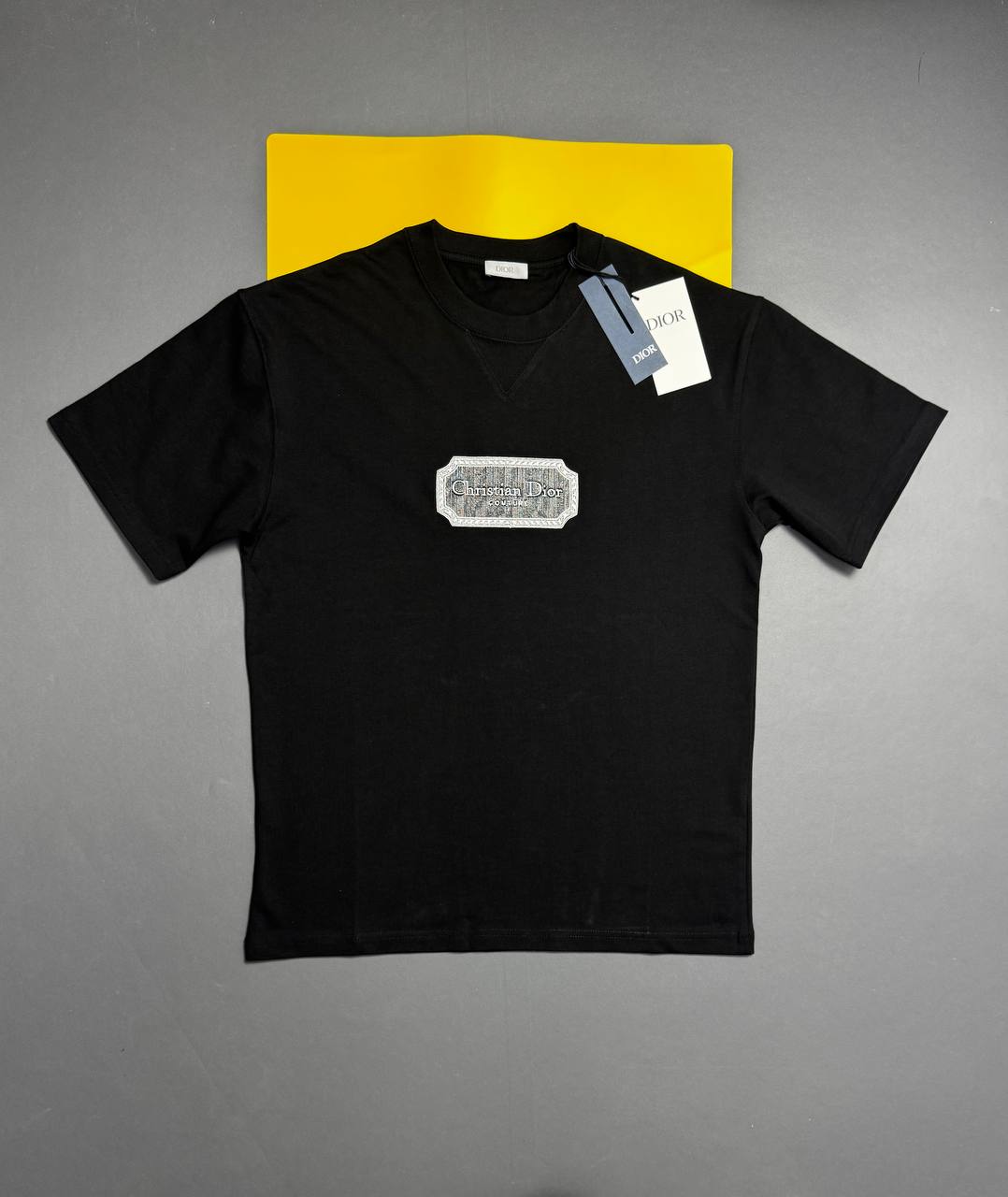 Dior T-shirts or Swim shorts na1807