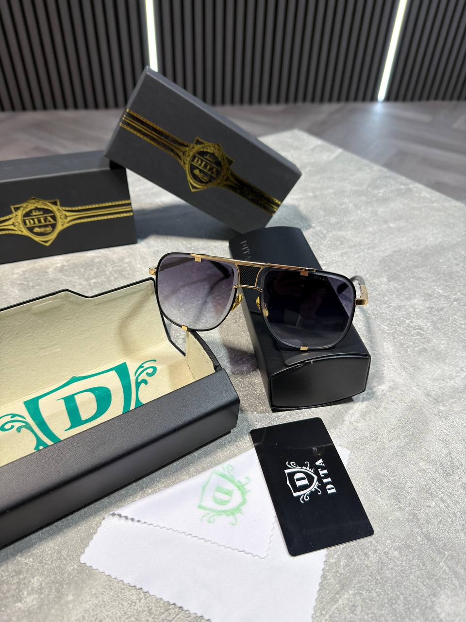 Superclon Dit Sunglasses aj0805