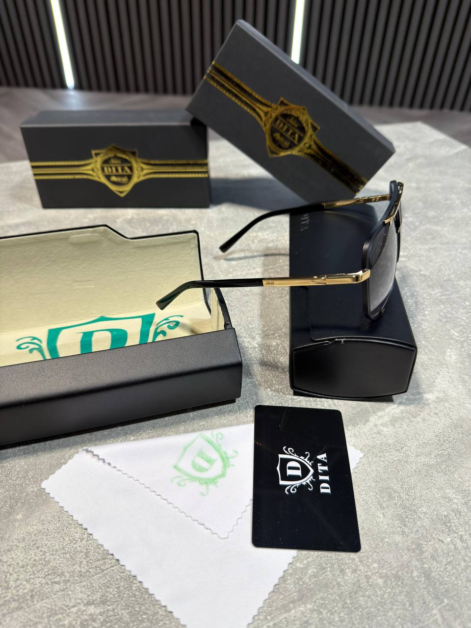 Superclon Dit Sunglasses aj0805