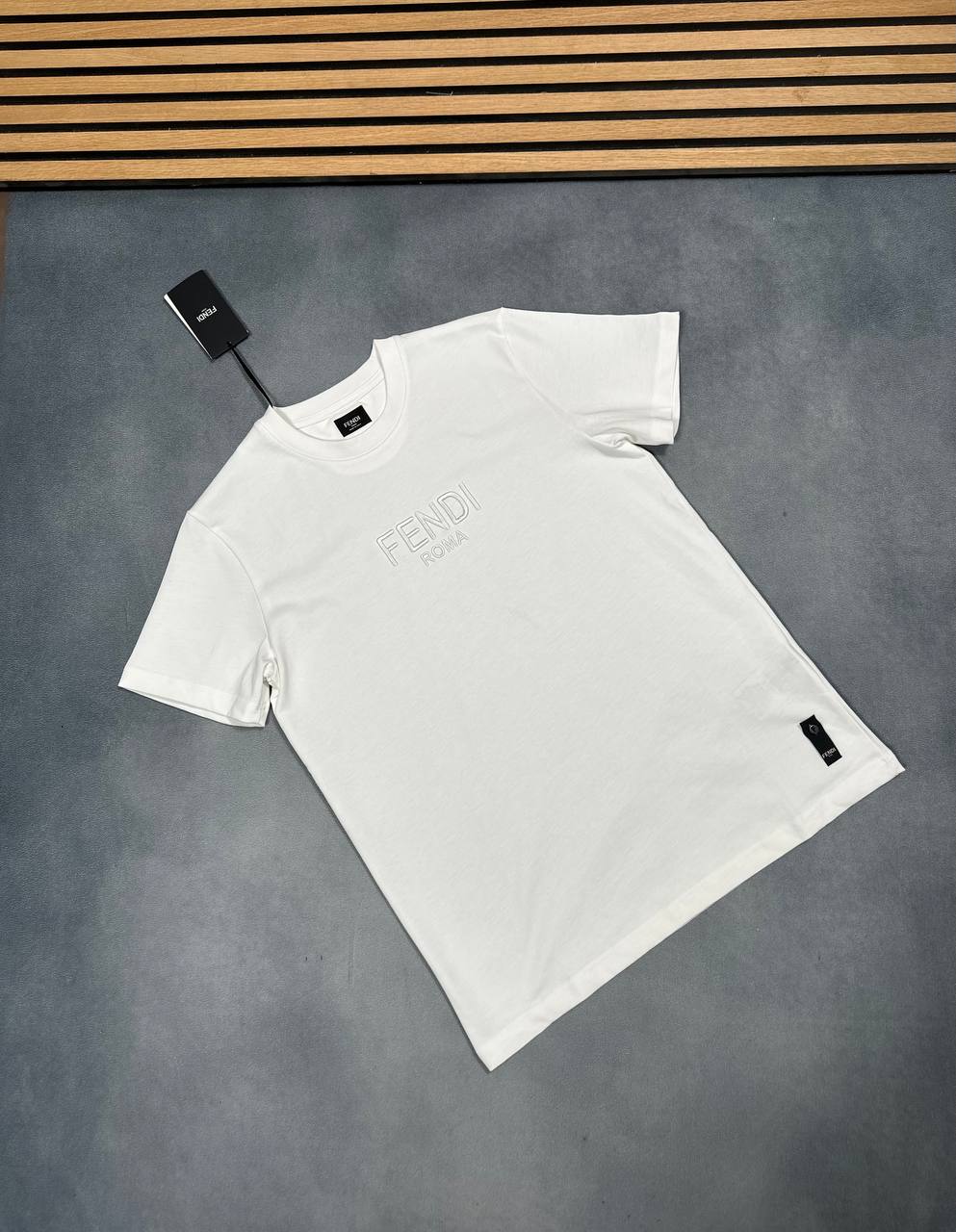 SUPER CLONE FENDI TEE am1807