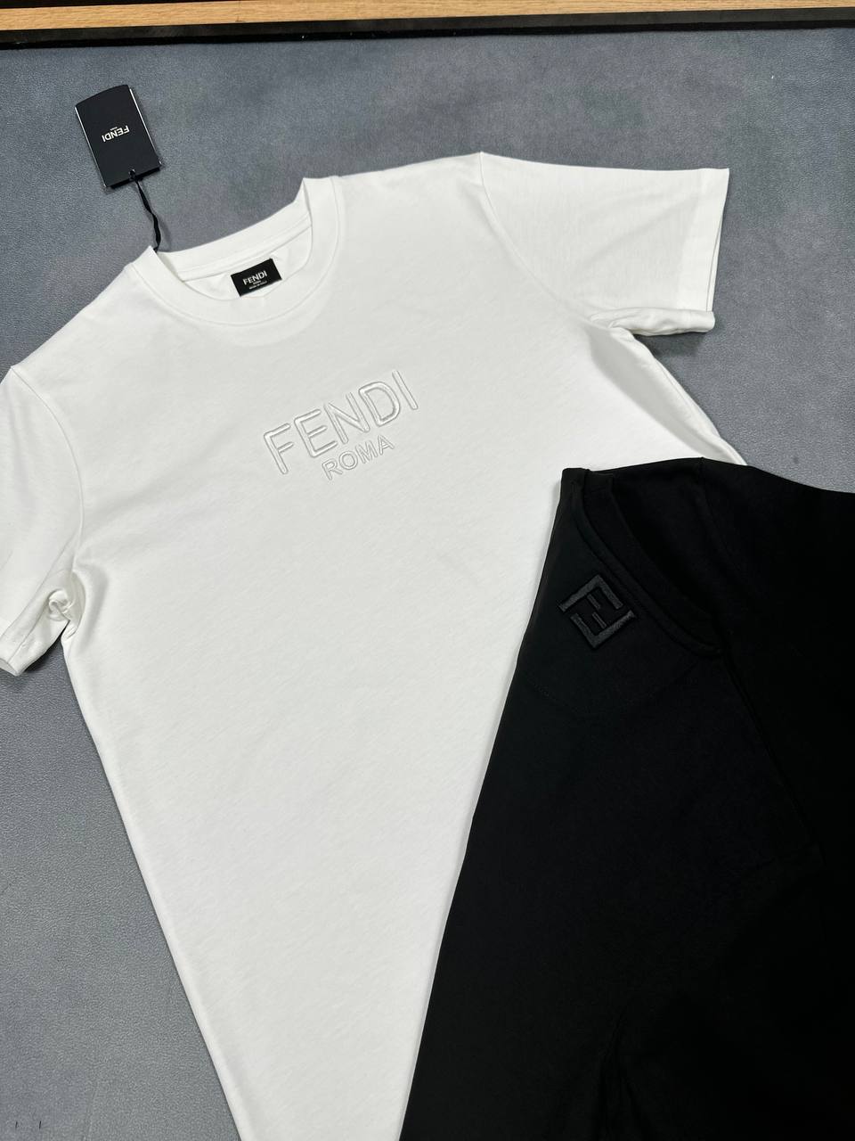 SUPER CLONE FENDI TEE am1807