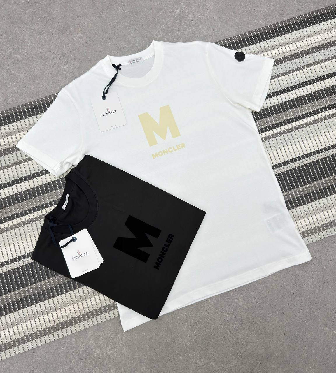 Moncle T-shirts na2410