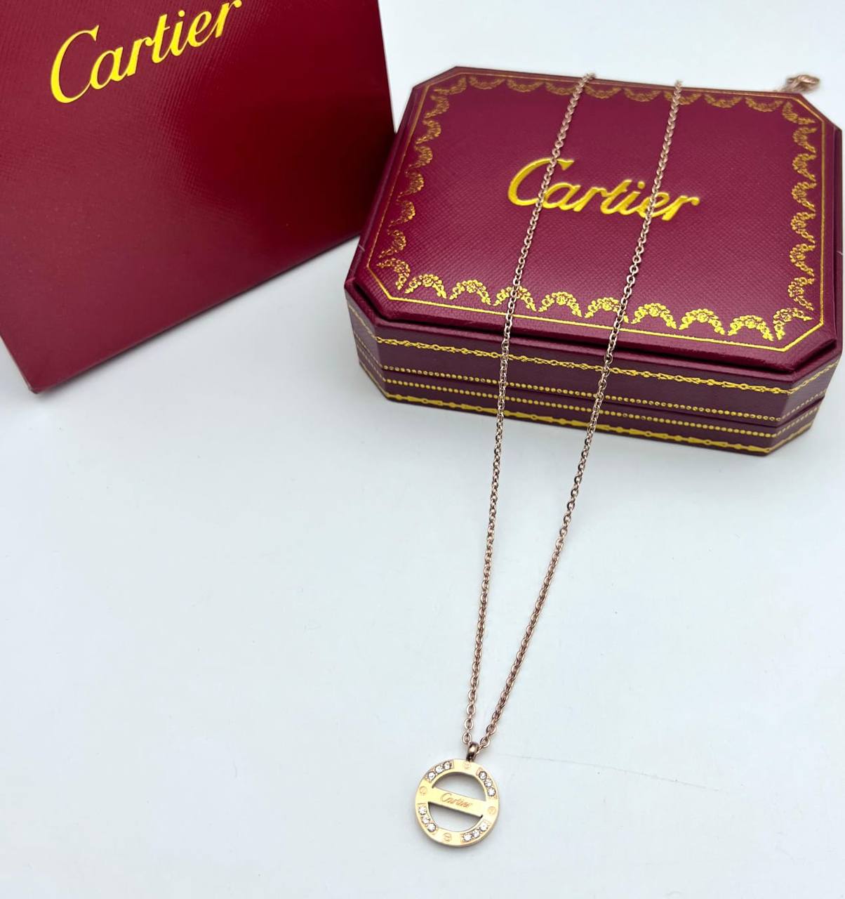 Cartie necklace  with box and carrier bag sa0705