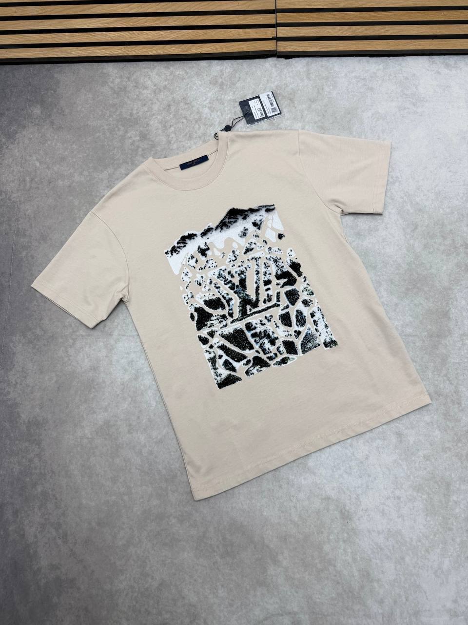 SUPER CLON LV TEE am0705