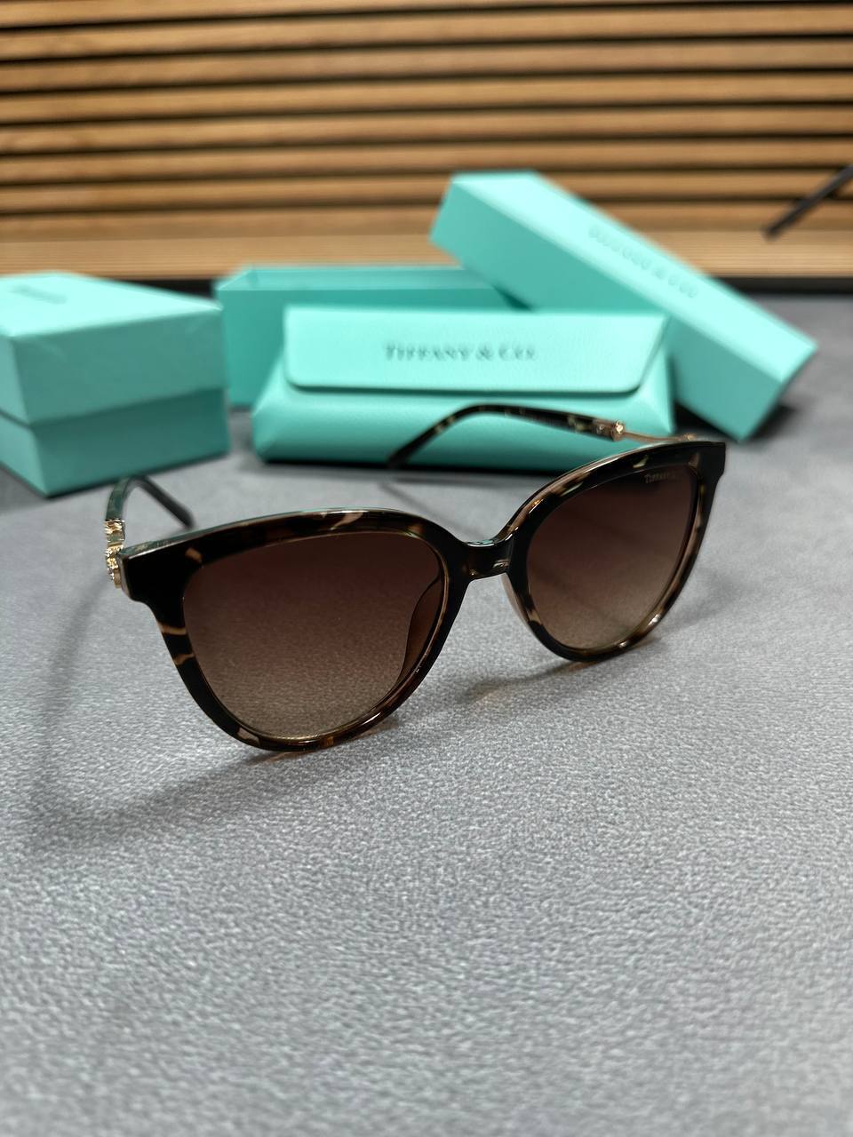 SUPER CLO WOMENS  TIFFANY SUNGLASSES am1907