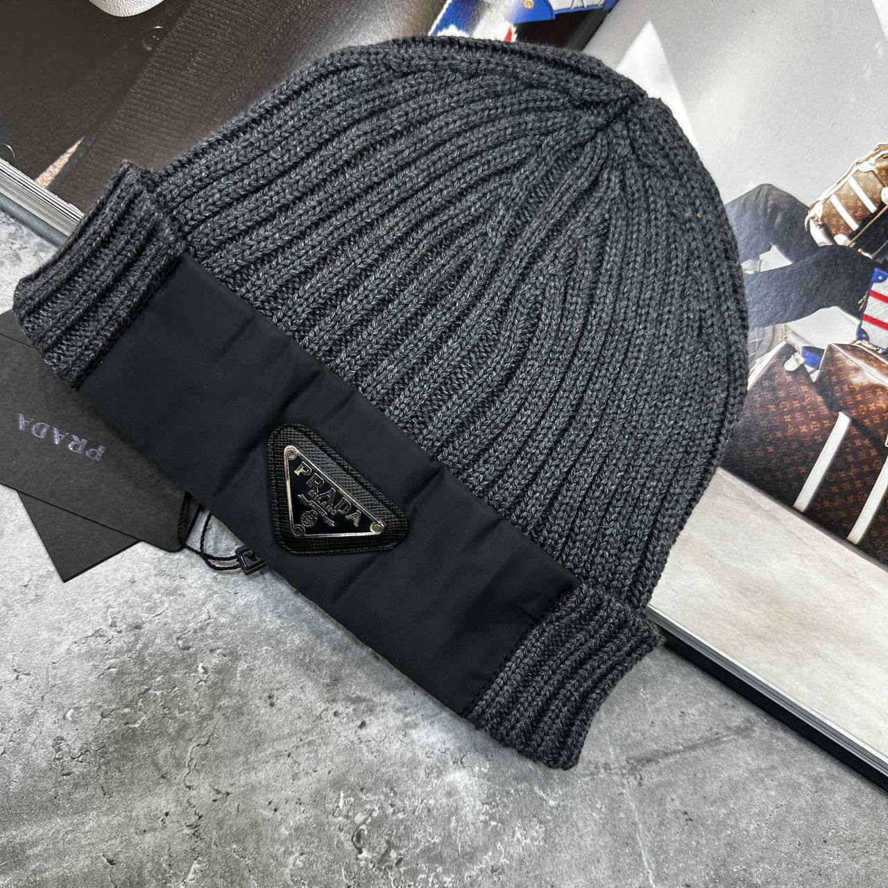 Top quality Prad beanie ha2610