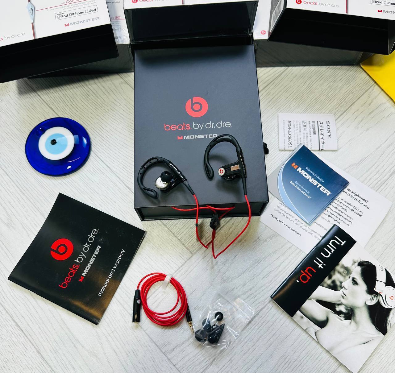BEATS  HEADPHONE available to0905