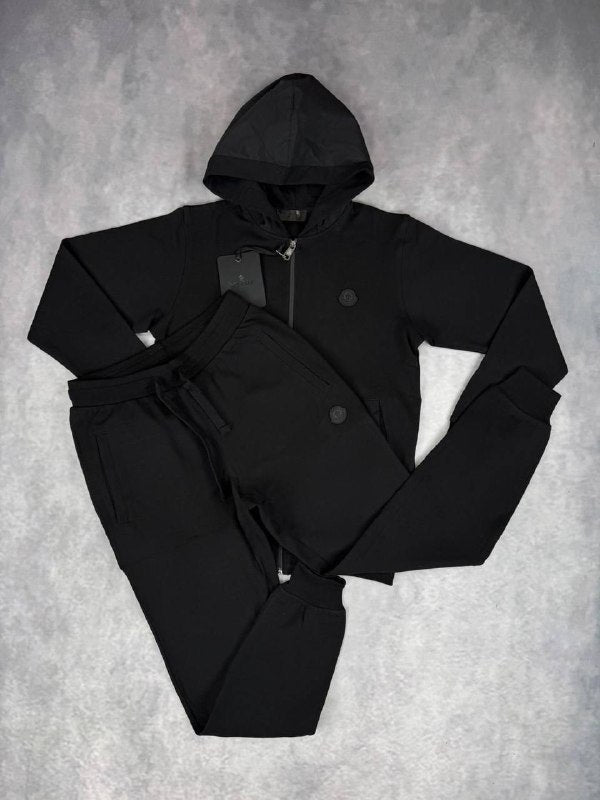 Moncle tracksuit jj0905