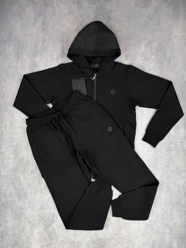 Moncle tracksuit jj0905