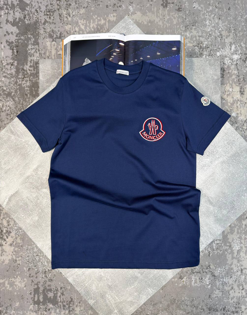 Moncle Tshirt aj1005