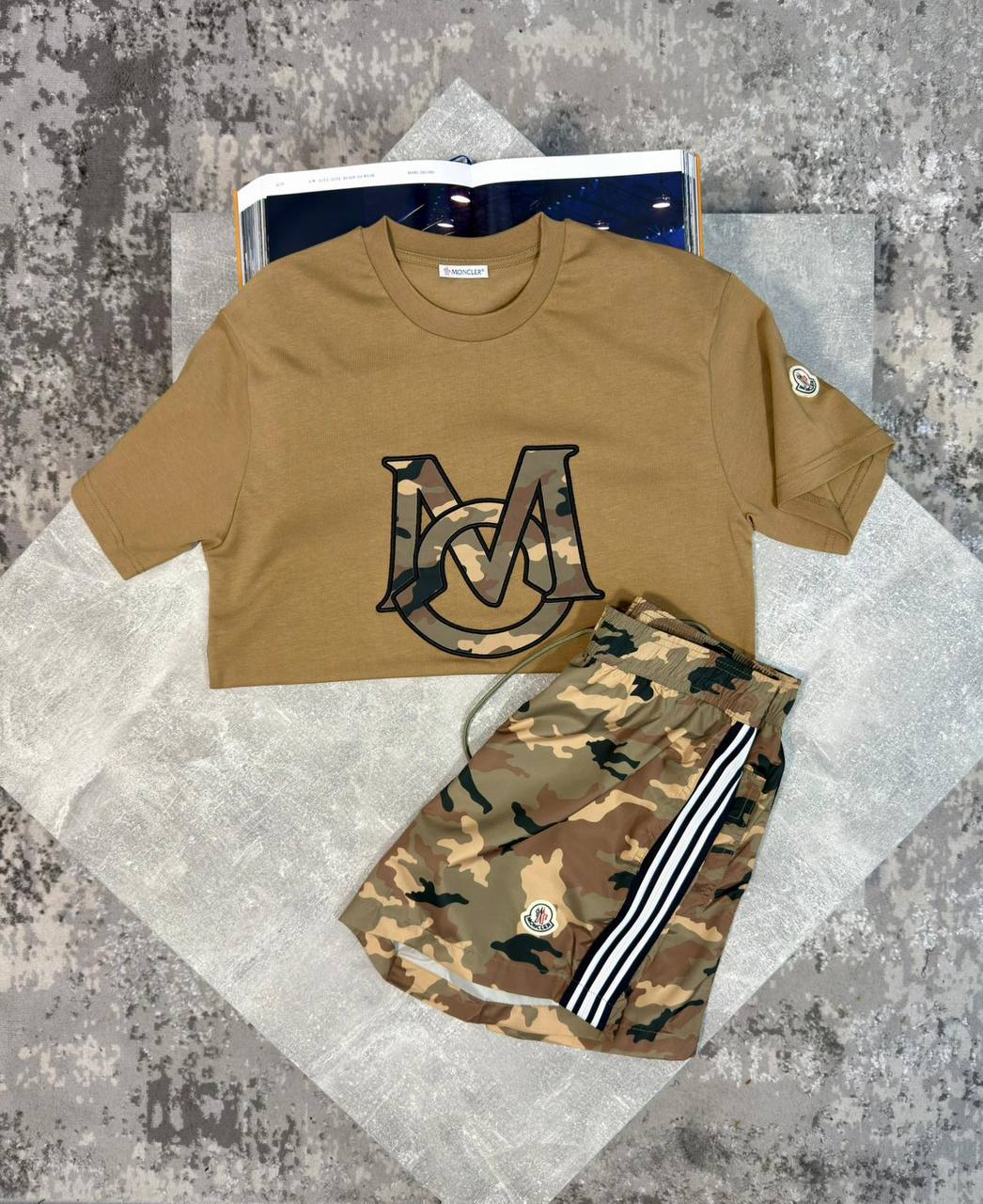 Moncle Set aj1005