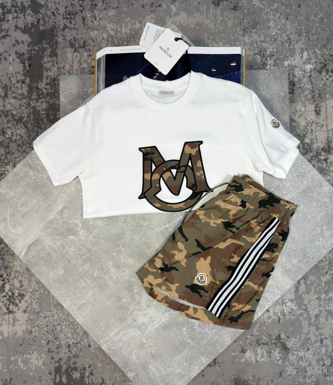 Moncle Set aj1005