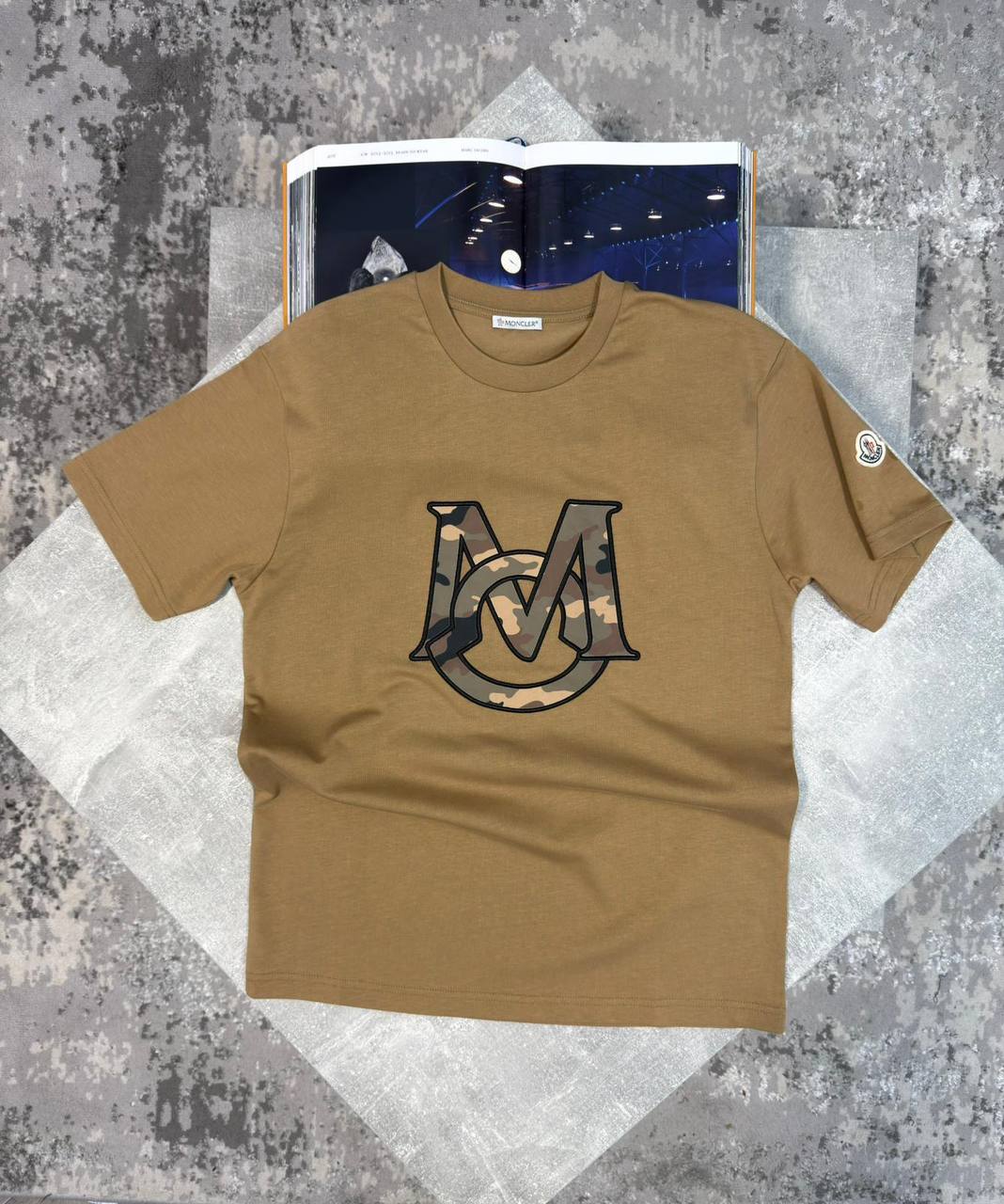 Moncle Tshirt aj1005