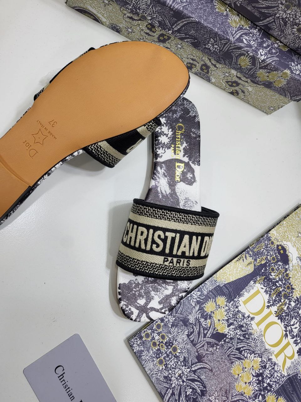 QUALITY CHRISTIAN DIO LADIES SLIDDERS aj1608