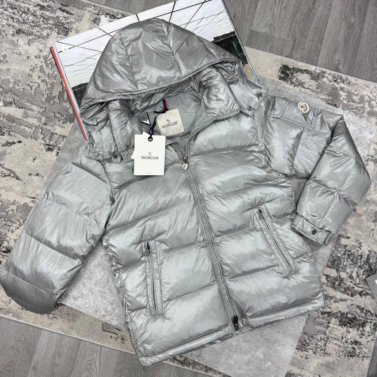 SUPER CLON MONCLE MAYA IN STOCK  jay1409