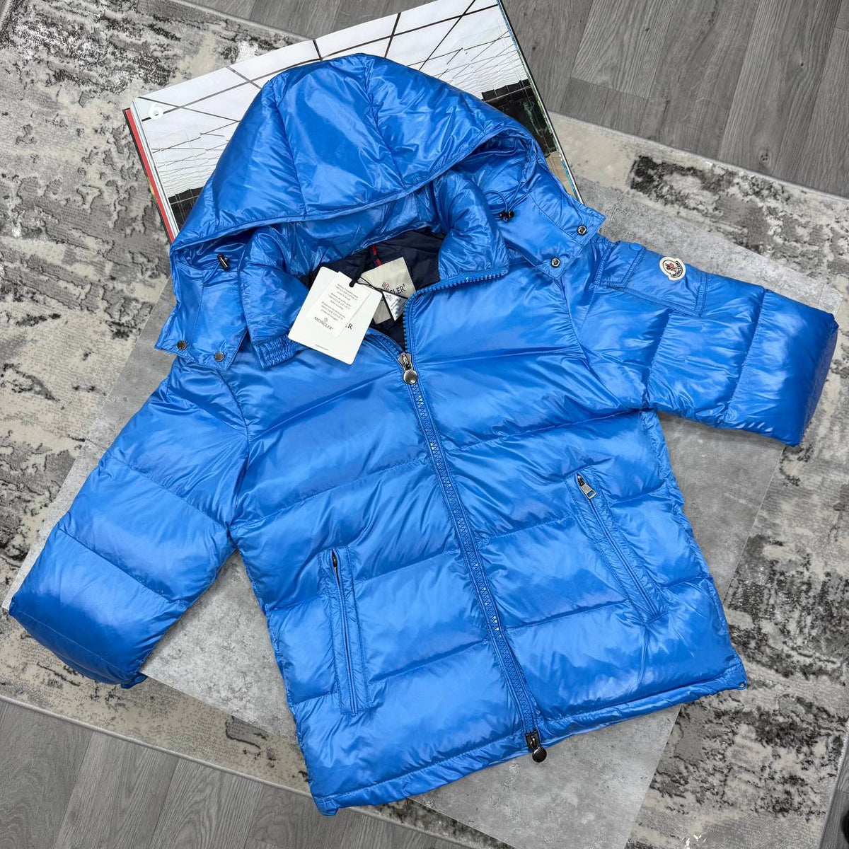 SUPER CLON MONCLE MAYA IN STOCK  jay1409