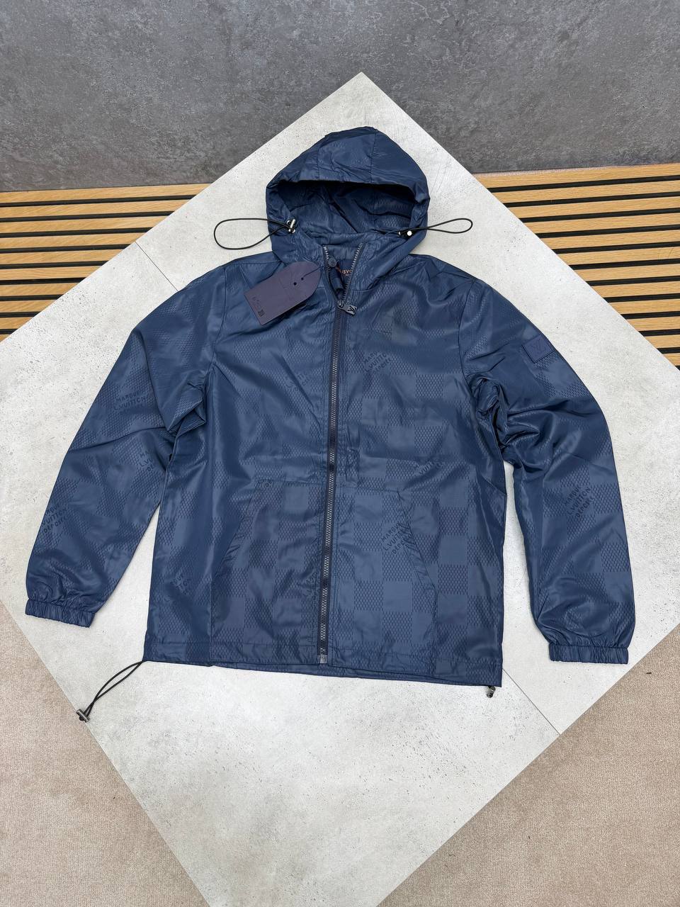 MENS LV WINDBREAKER am1908
