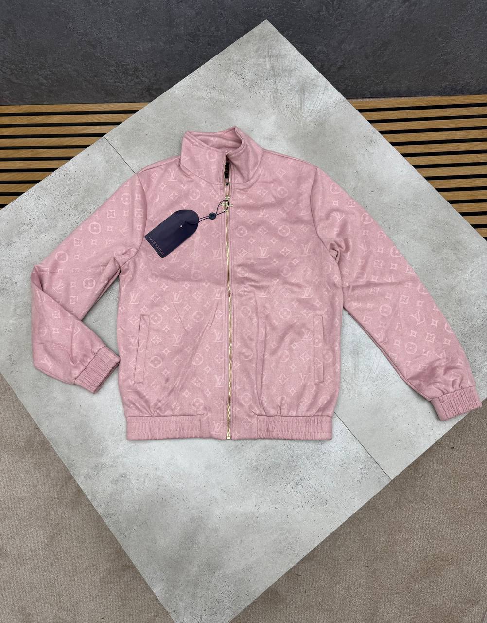 LV VELVE LITE JACKET am2808