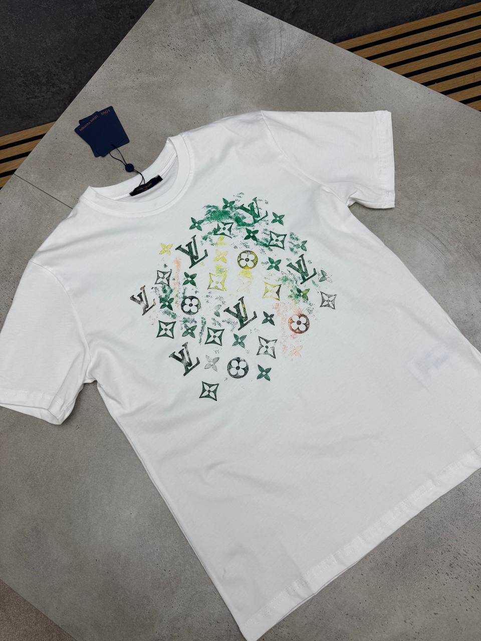SUPER CLON  MENS LV TEE am2009