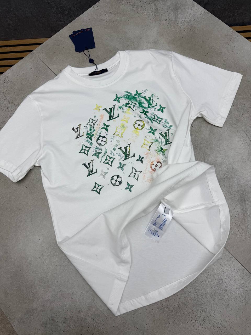 SUPER CLON  MENS LV TEE am2009