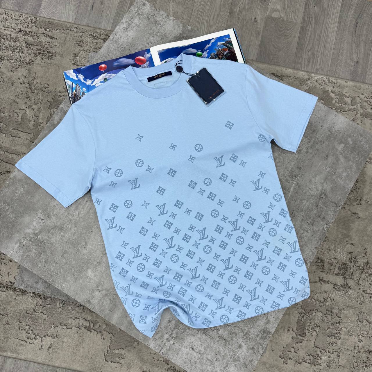 SUPER CLON LV TEE jay2708