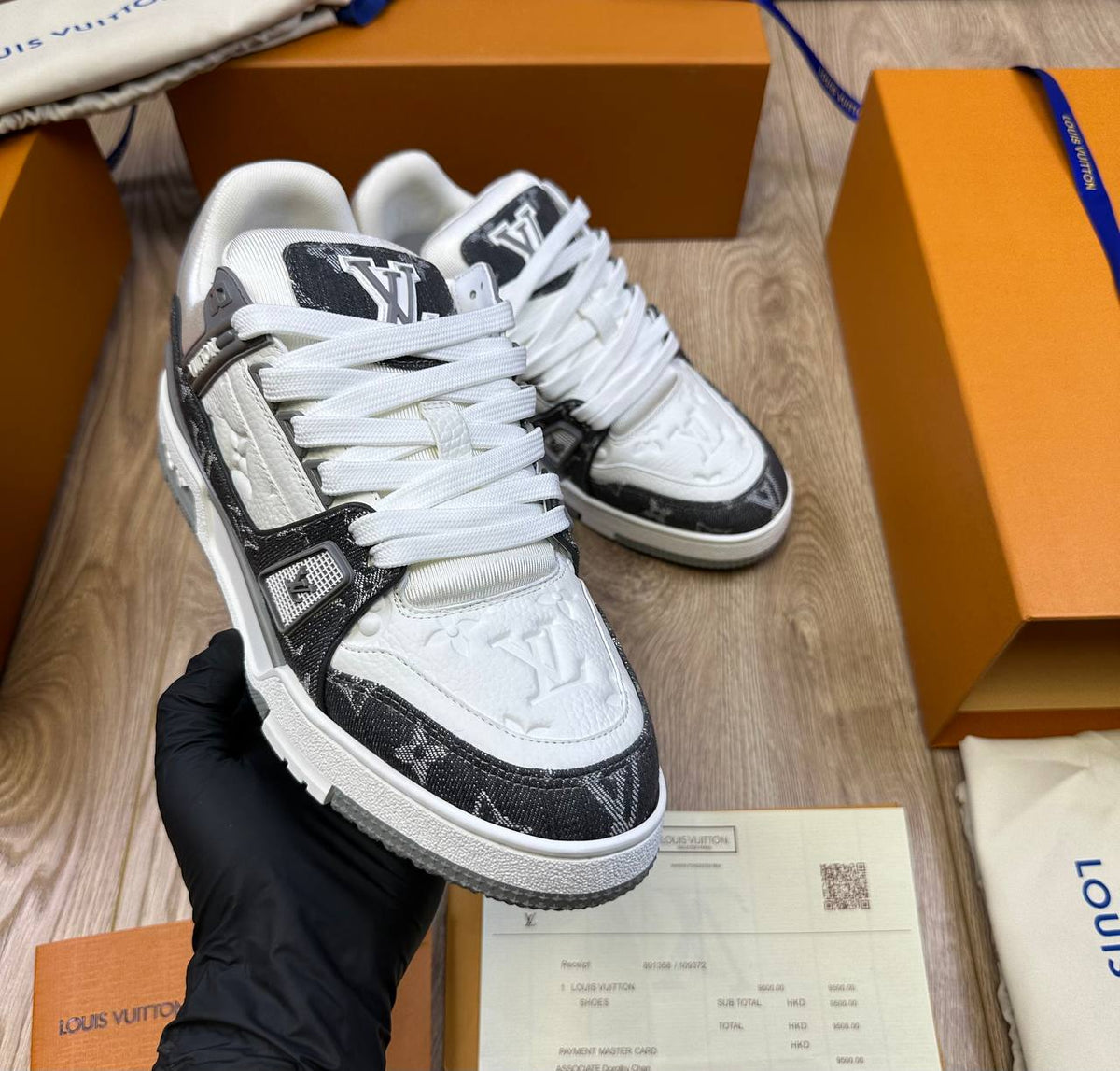 SUPERCLON QUALITY LV TRAINER SNEAKER SHOES to2808