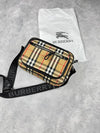 Burberr bag with dust bag jj2908
