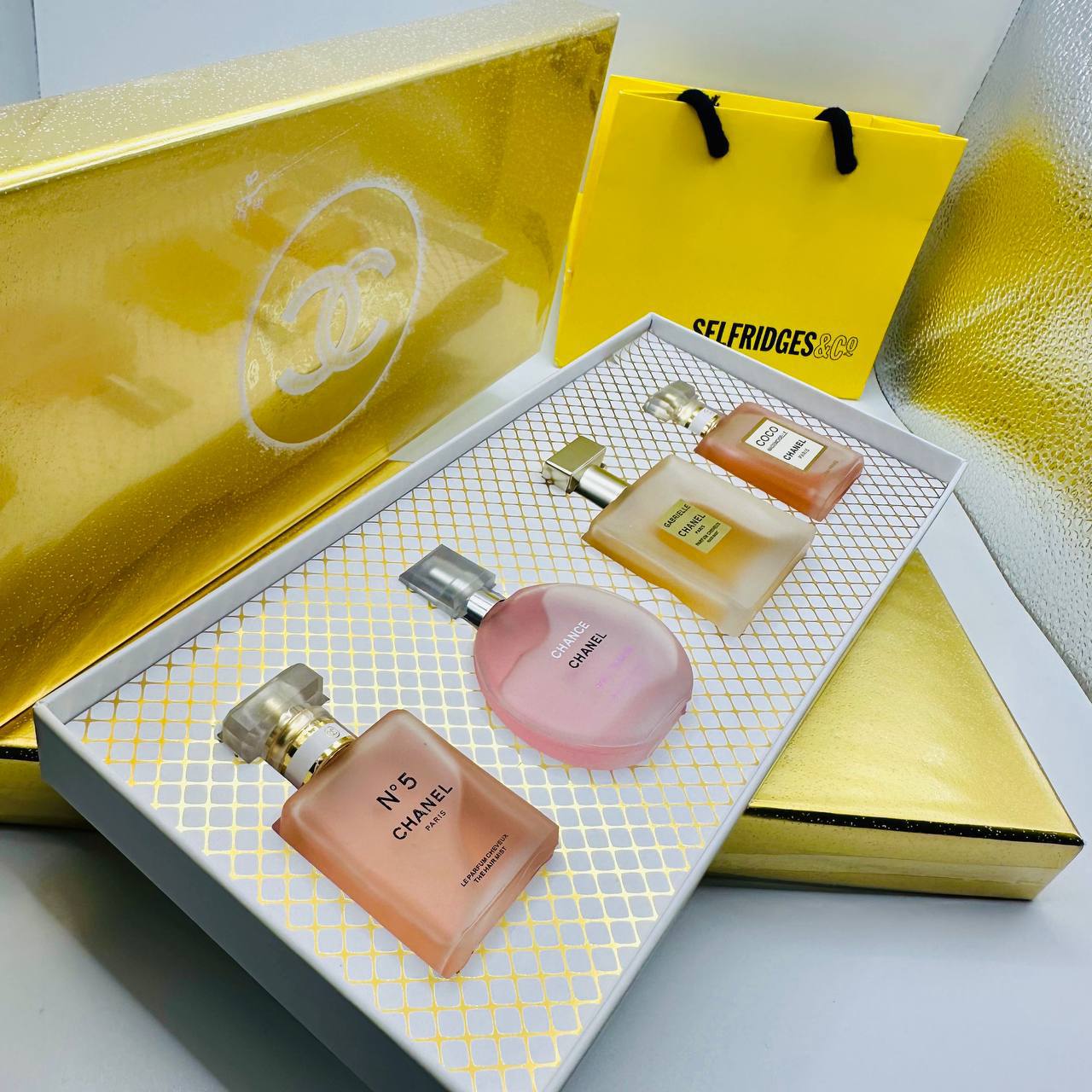 CHANL GIFT SETS  AVAILABLE to1211 25ML