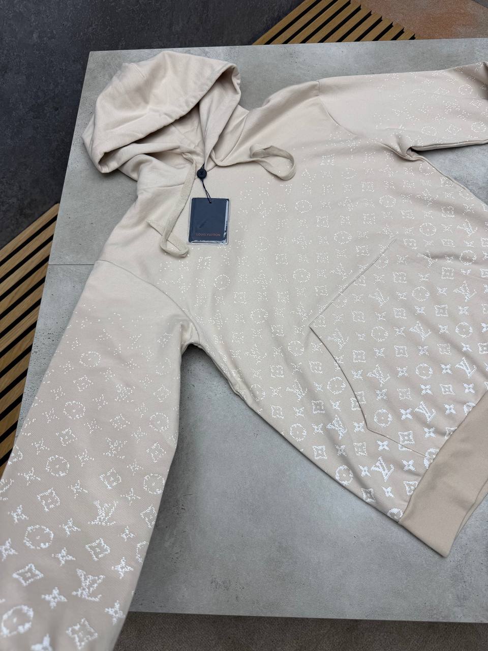 SUPER CLON LV HOODIES am0309