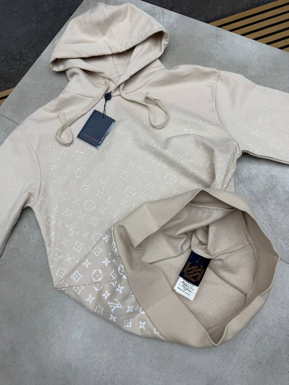 SUPER CLON LV HOODIES am0309