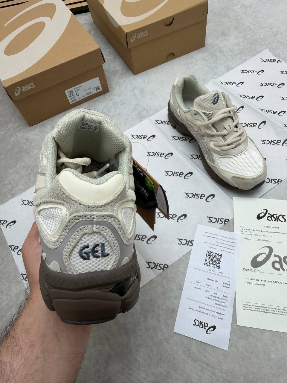 MENS ASIC GEL COME WITH BOX ETC am0409
