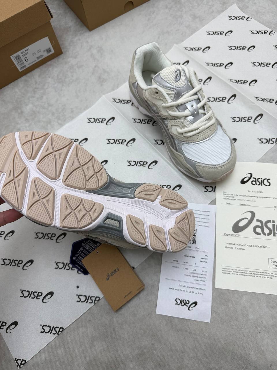MENS ASIC GEL COME WITH BOX ETC am0409