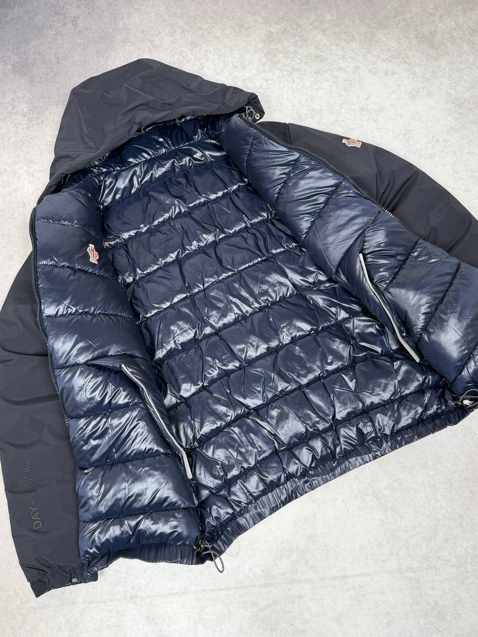 SUPER CLON MONCLE REVERSE-ABLE  JACKETS NFC TAG ETC am0409