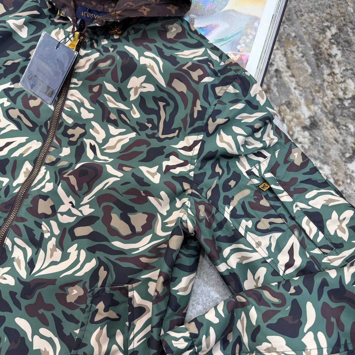 Top quality LV Reversible Jacket ha0509