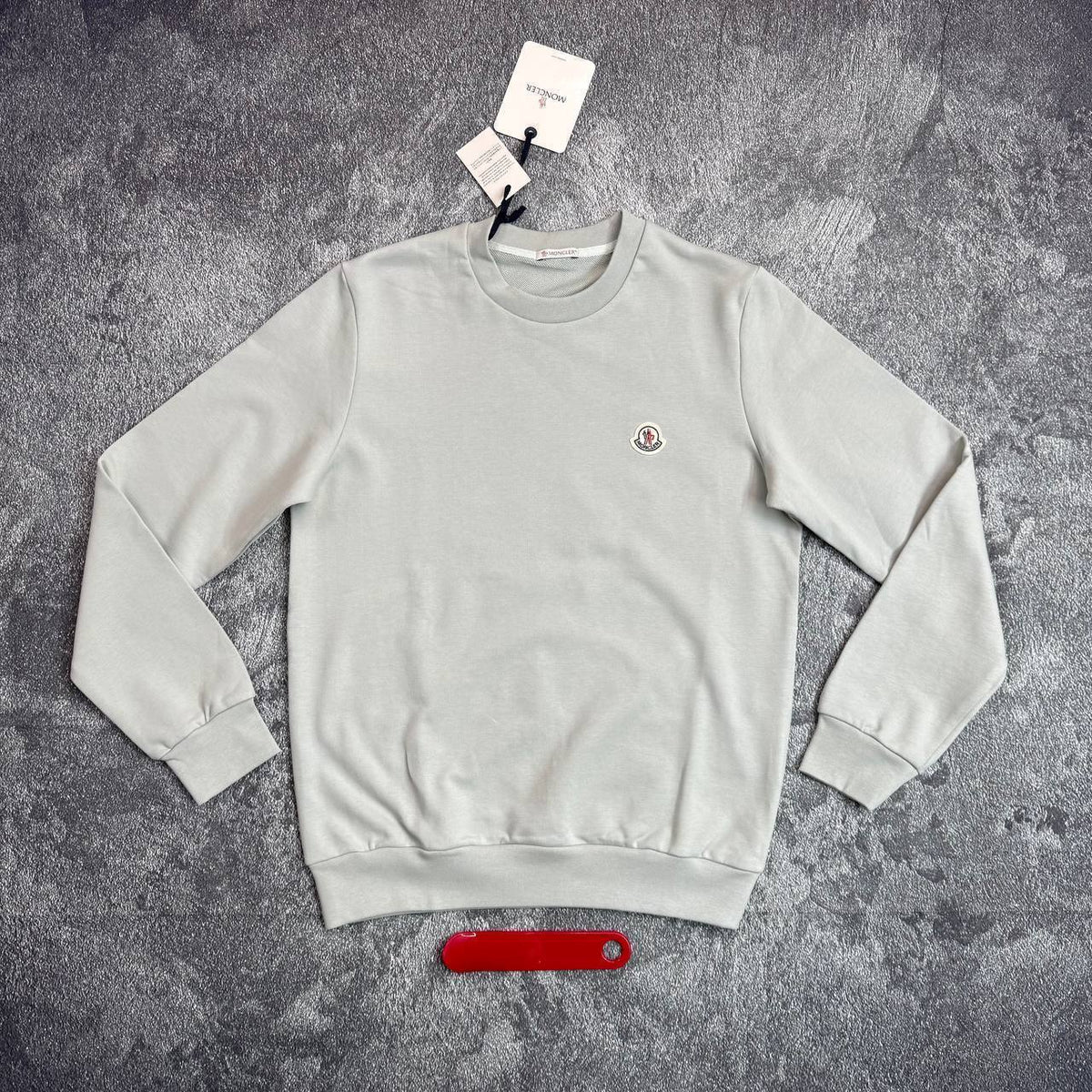 Moncle jumper on sale sa0709