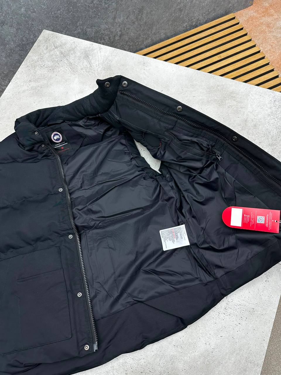 MENS CANAD GOOSE GILET am0909