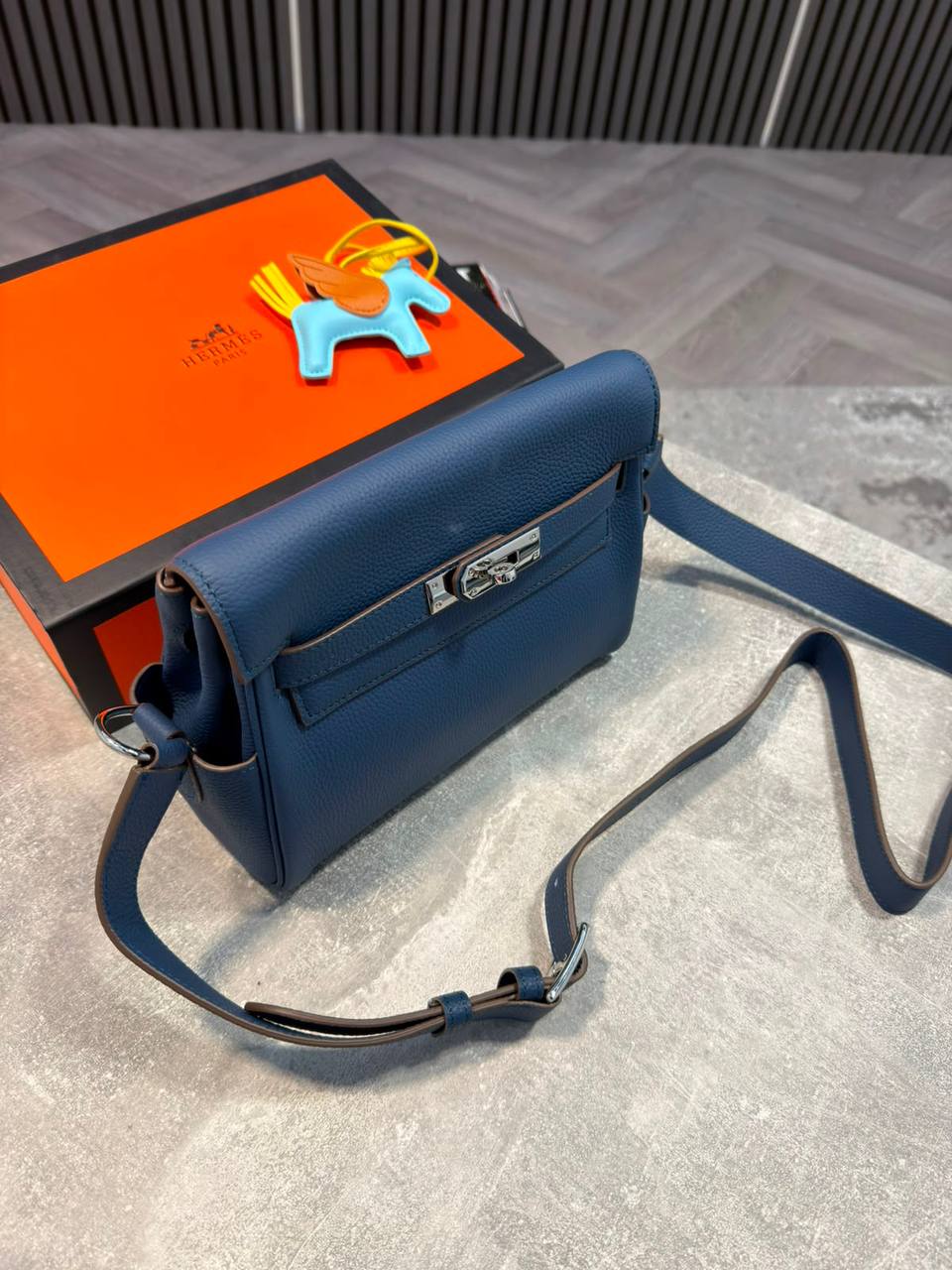 Super Clon Herm Mens Bag  Boxed and Packaged aj1009