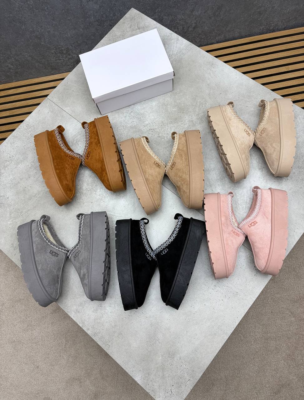 WOMENS UGGS am1309