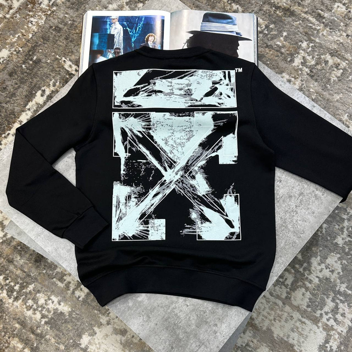 Superclon quality Off whit jumper ha1309