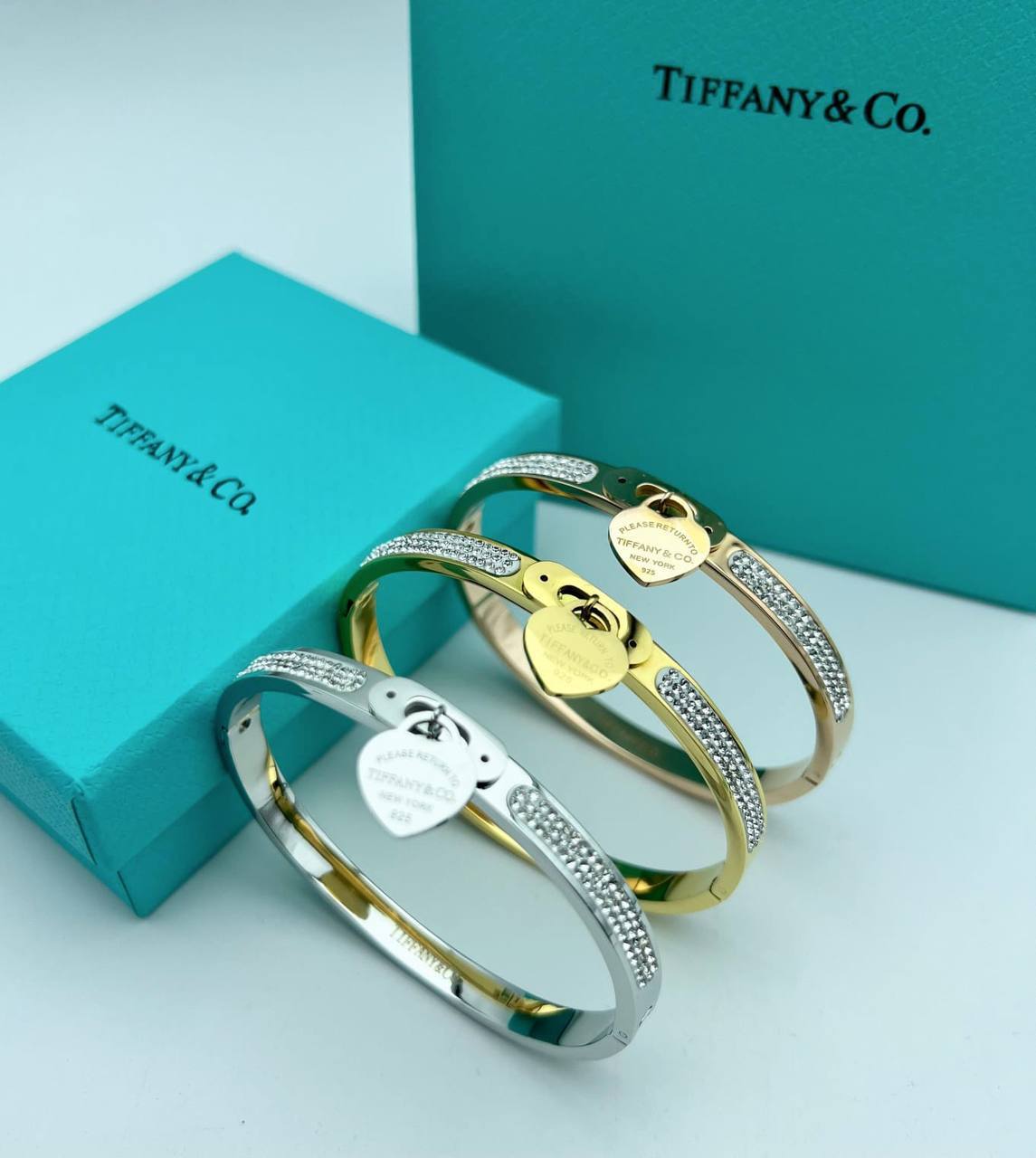 Tiffan braclet with box and carrier bag sa1509