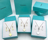 Women’s necklace set with box and carrier bag sa1509