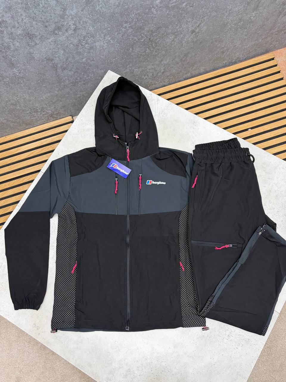 BERGHAU TRACKSUITS am1809