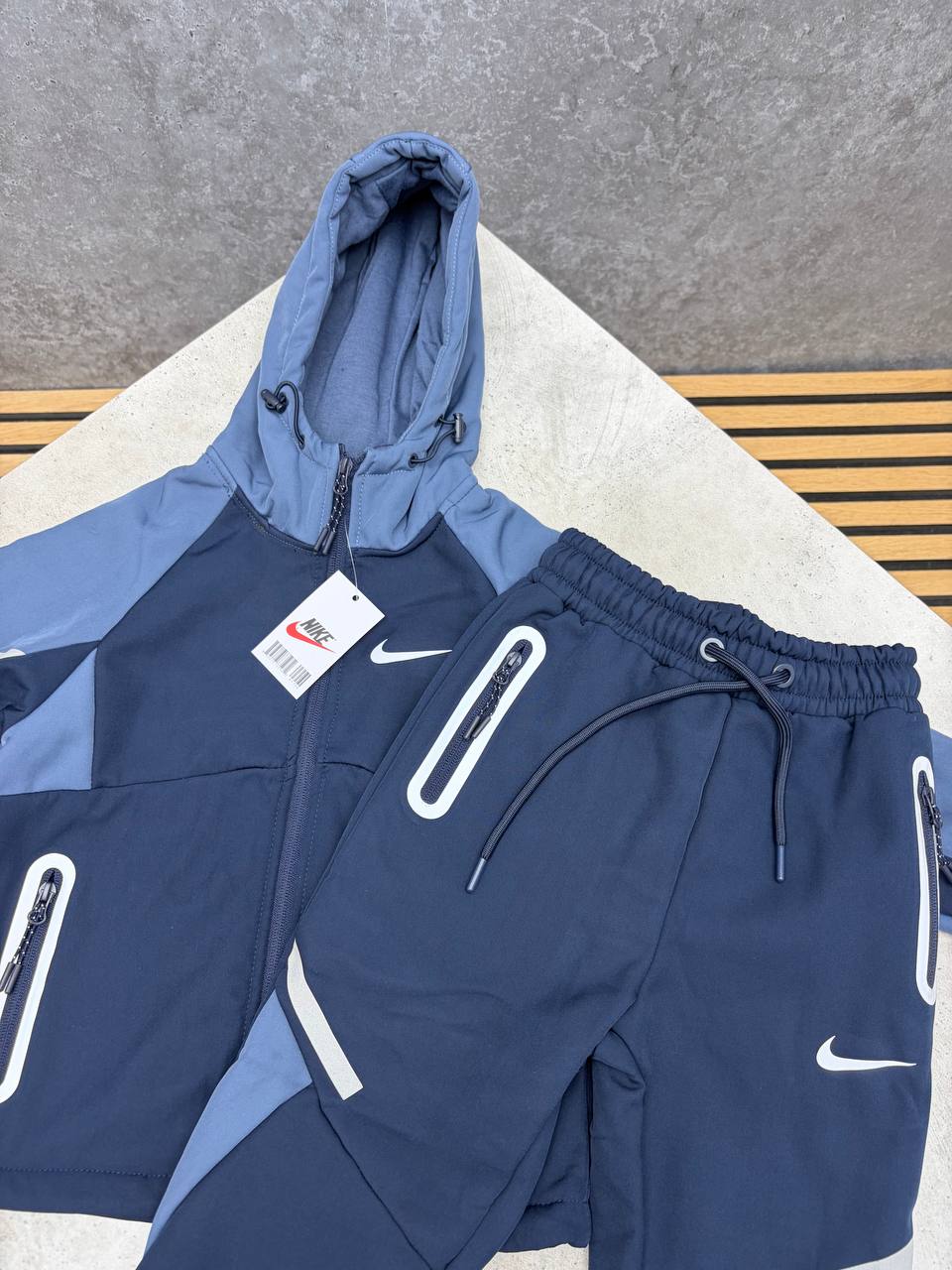 KIDS NIK  TRACKSUITS am1809
