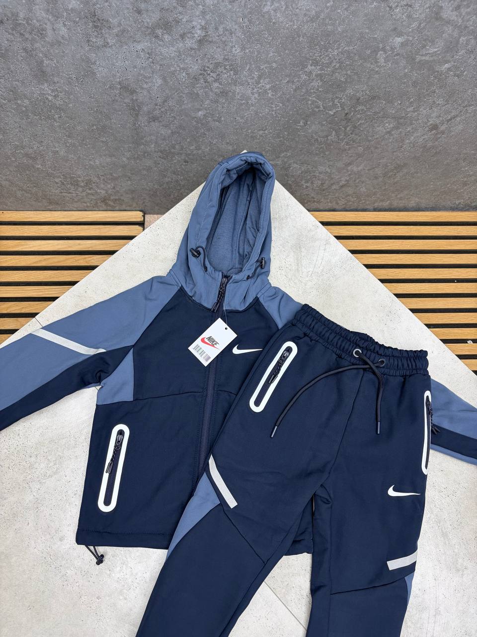 KIDS NIK  TRACKSUITS am1809