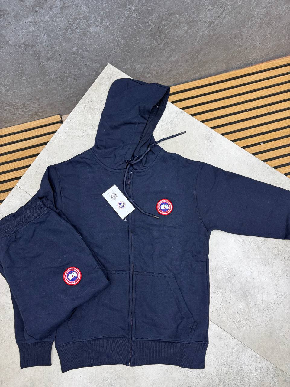 CANAD GOOS TRACKSUIT am1809