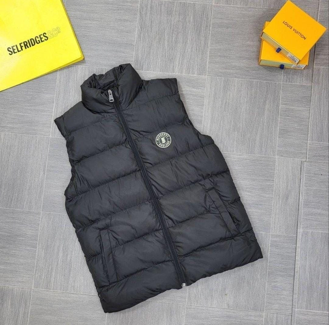 QUALITY BURBERR BODYWARMER ak1809