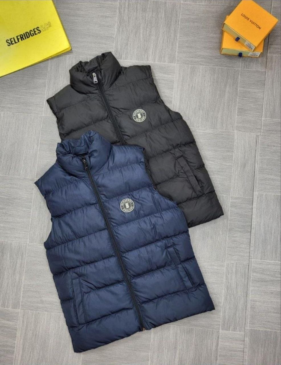 QUALITY BURBERR BODYWARMER ak1809