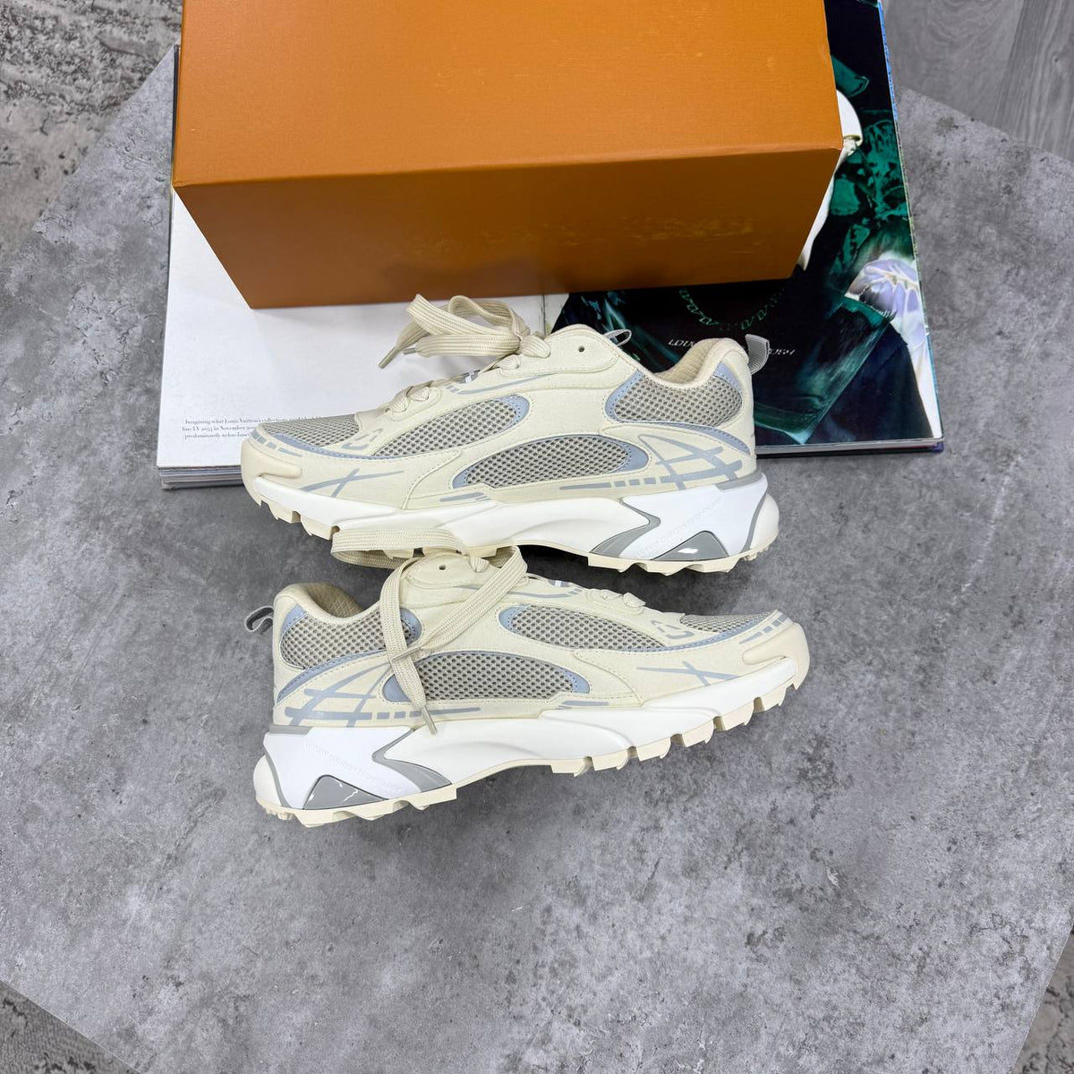 SUPER CLON NEW LV TATIC TRAINERS jay1109